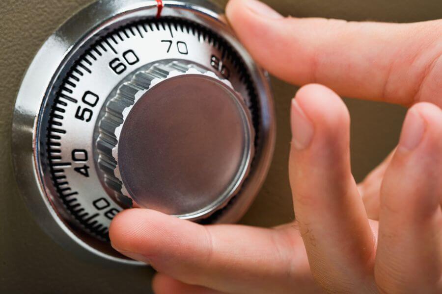 Schlüsseldienst Korb Tresoröffnung